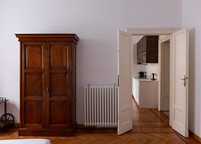 Stylish Walking Distance Duomo Mirable Pm Mailand